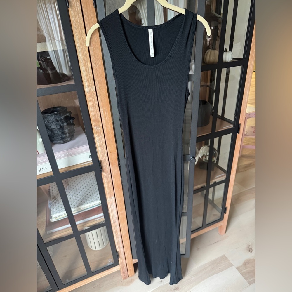 Babaton midi Dress bodycon rib Aritzia Sleeveless contour Maxi The group modal